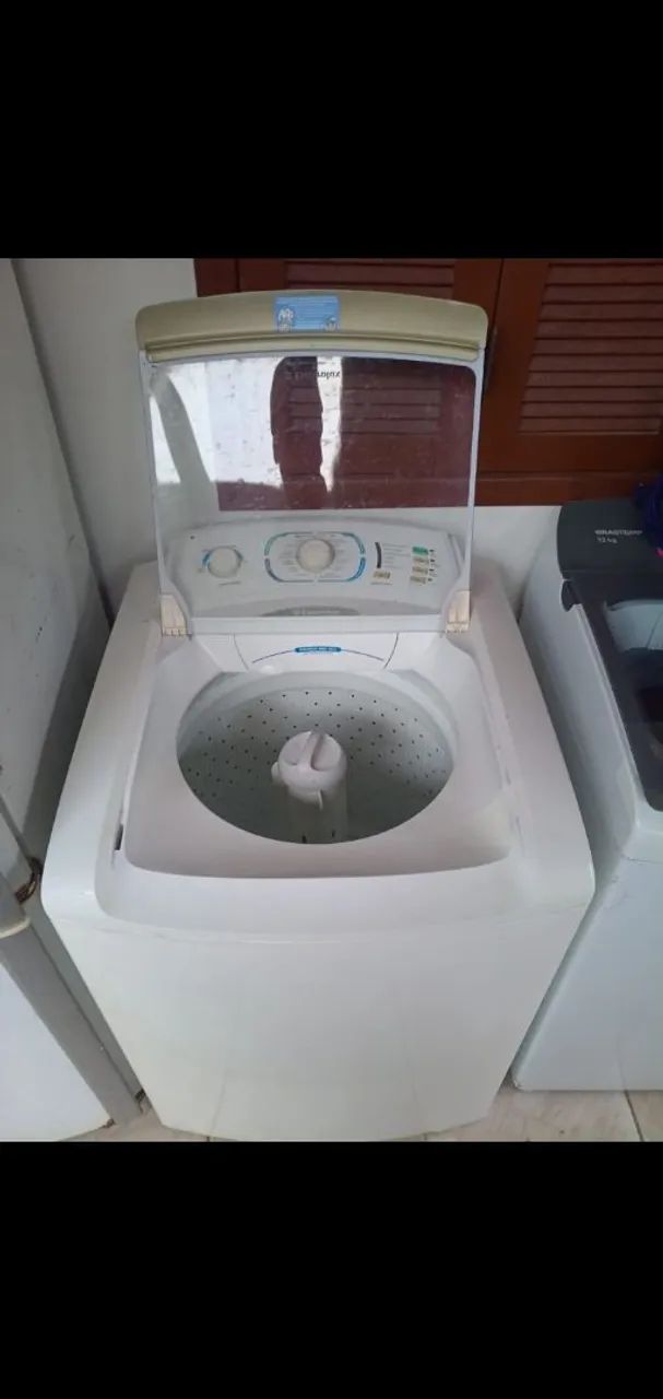 Máquina de lavar roupas 