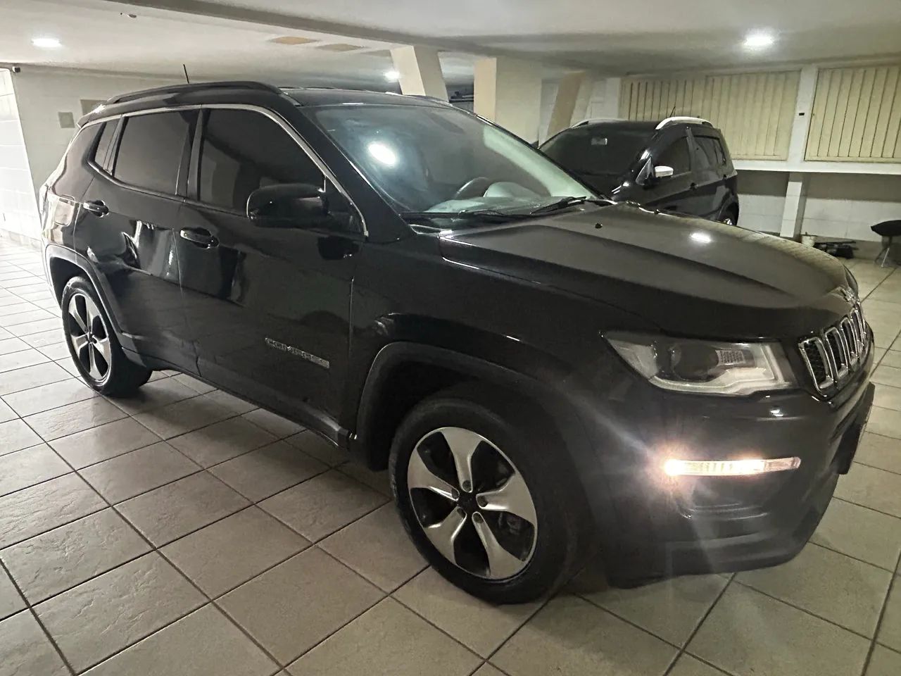 Jeep Compass COMPASS LONGITUDE 2.0 4x2 Flex 16V Aut. 2017