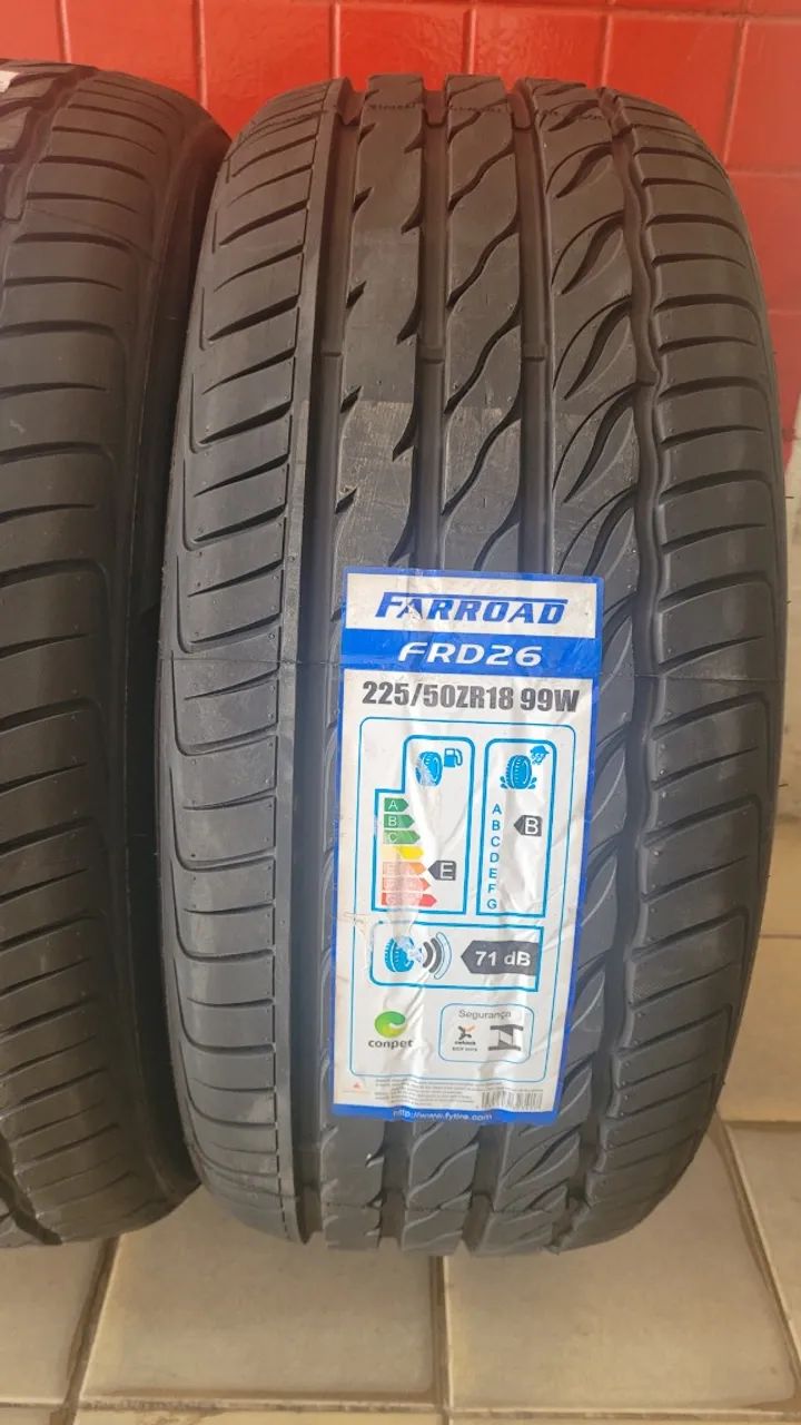 Pneu ,,, 225 50 18 ,,, novos , ( leia ) - Peças para carros, vans