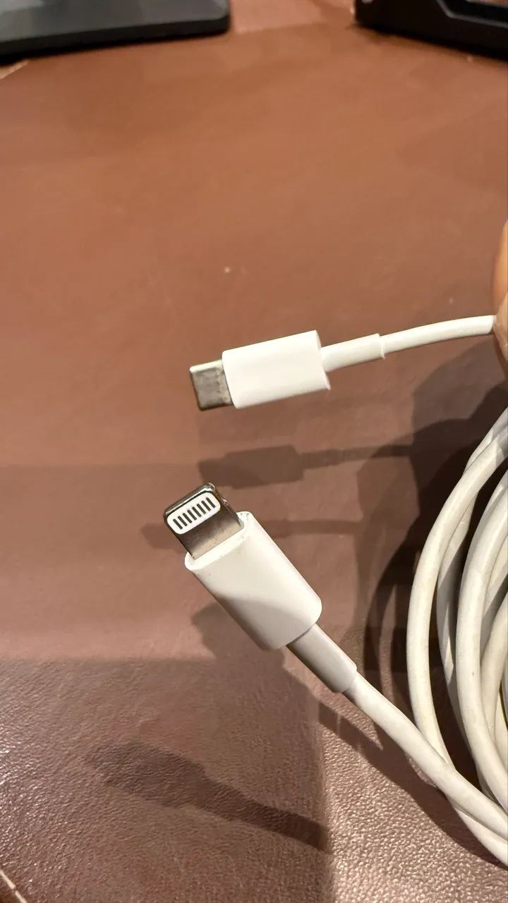 Vendo cabo original Apple USB-C para Lightning 2,5 m - Foto 2