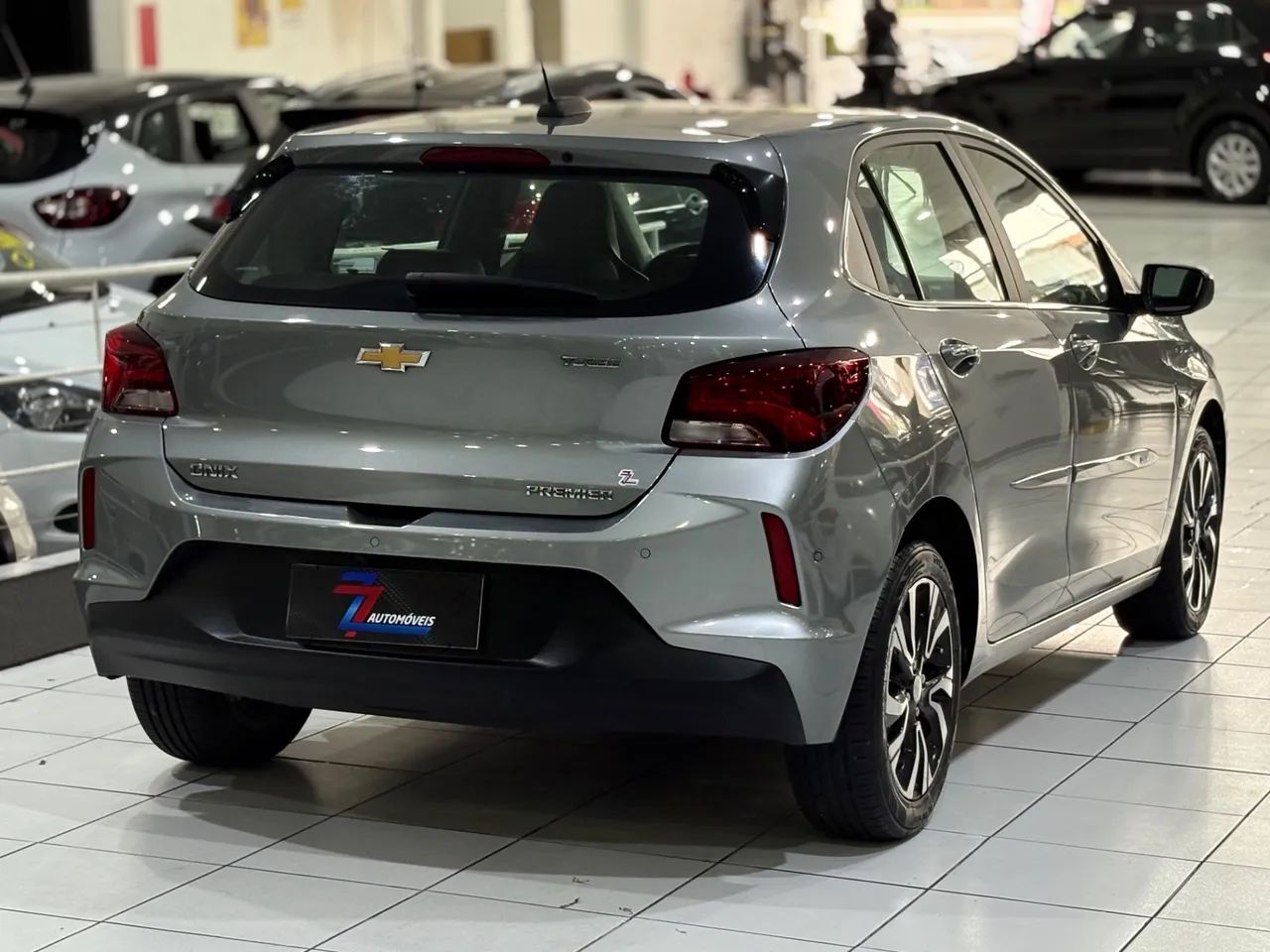 Chevrolet Onix Hatch Premier 1.0 12V TB Flex Aut. 4P, foto 7 de 20
