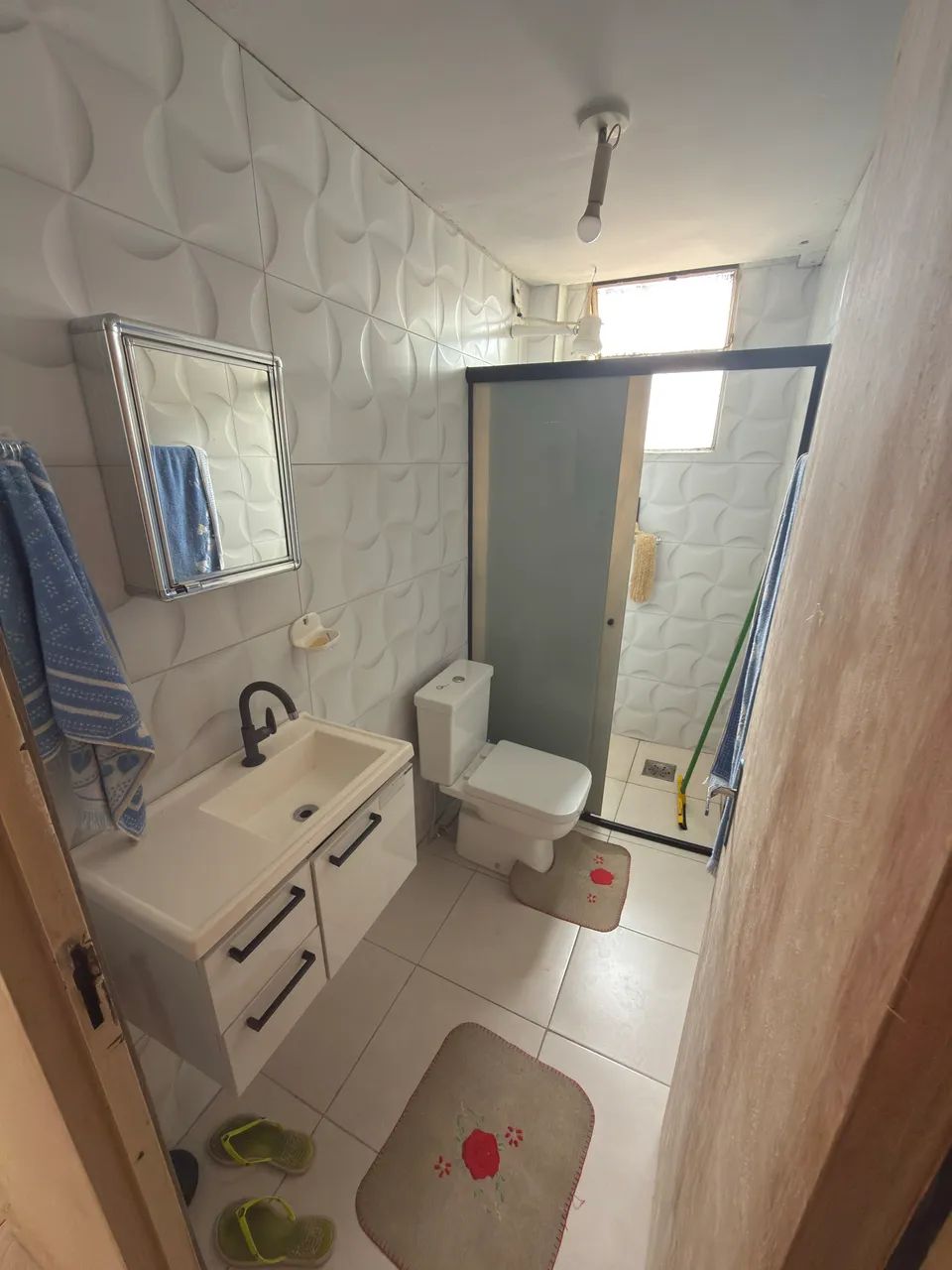 3 Quartos primeiro andar Vila Jaraguá ou Nova Vila 