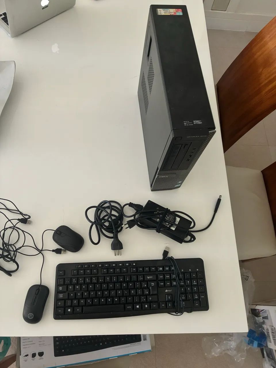 Computador DELL I5 8gb memoria ssd240
