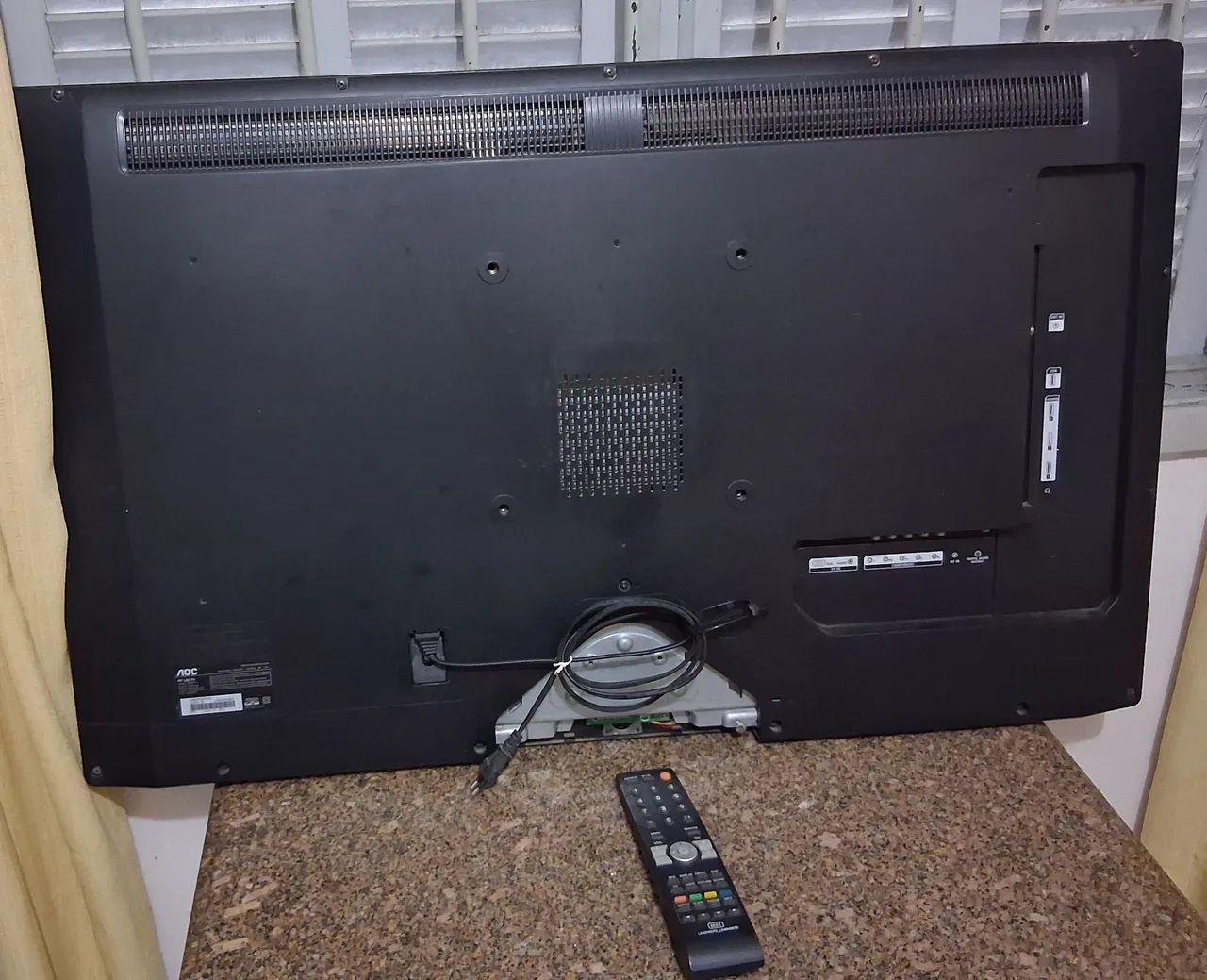 Televisão AOC com defeito  - Foto 2