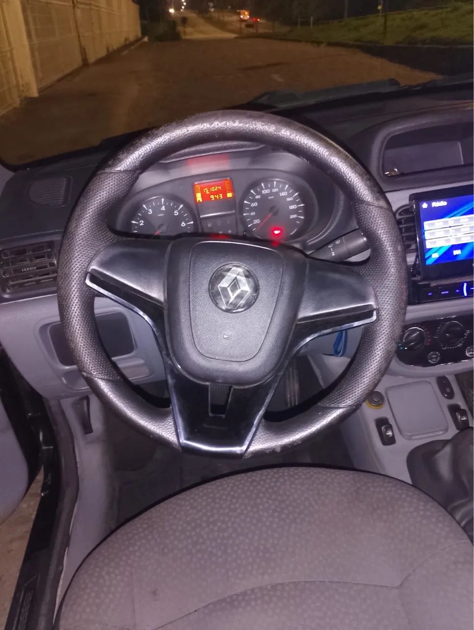 Renault Clio Hi-flex 1.0 16V 3P 2011 - Foto 3