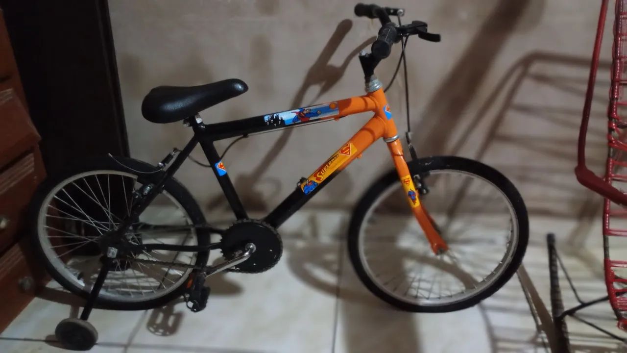 Linda Bicicleta Novinha Quase Não usada - Foto 3