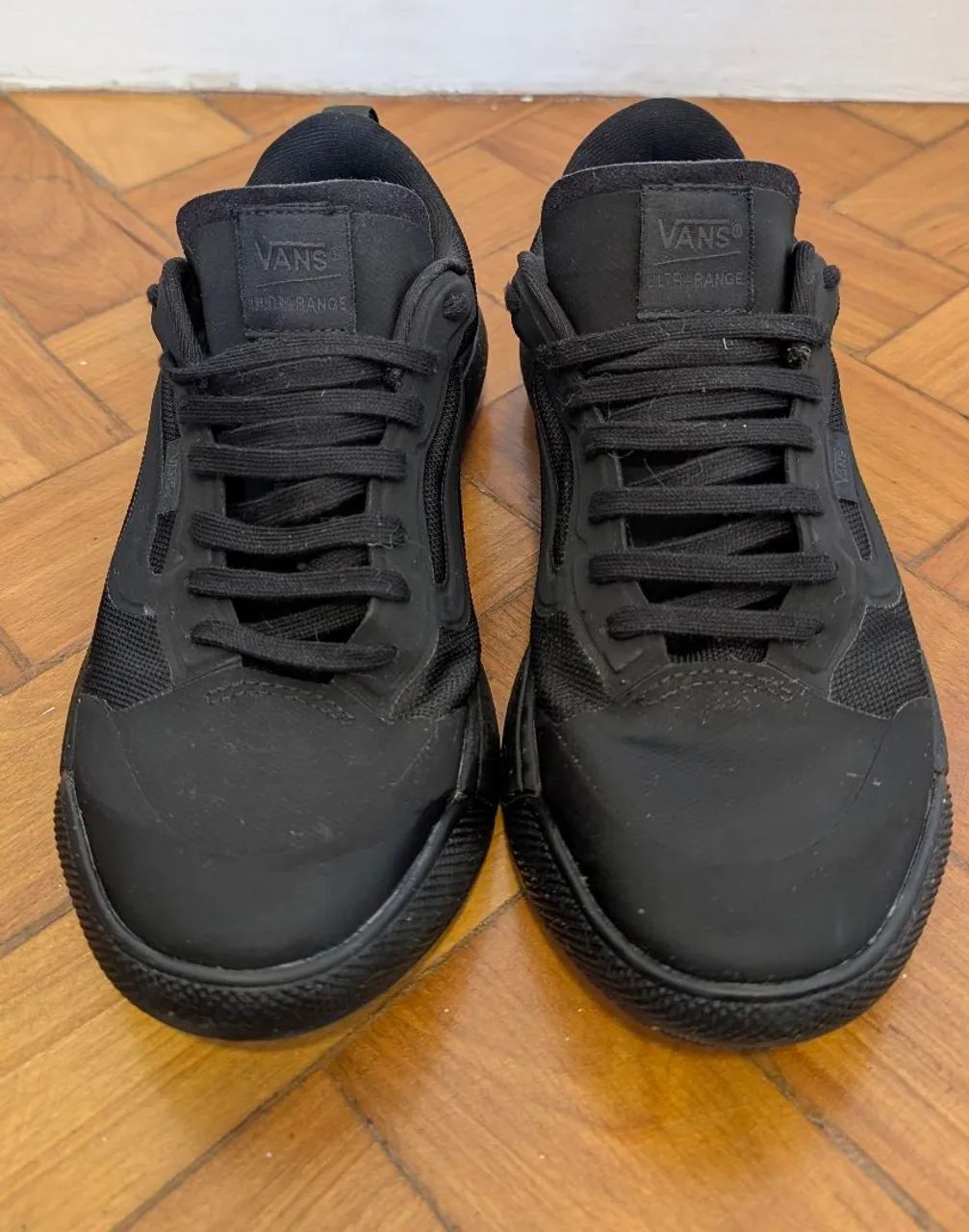 tênis vans ultrarange exo black (38)