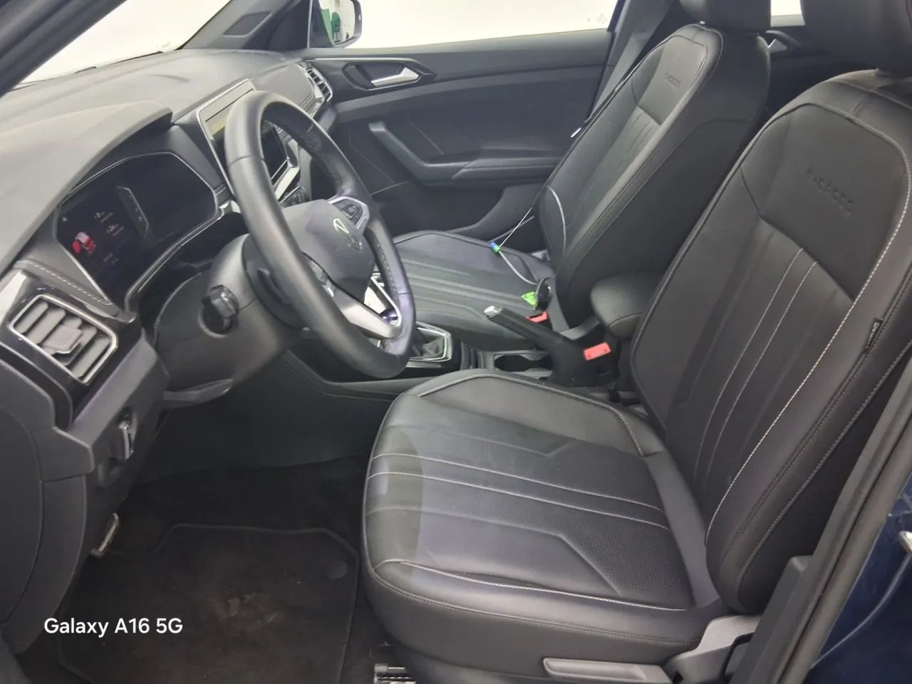 Volkswagen T-Cross Highline 1.4 TSI Flex 16V 5P AUT, foto 17 de 18