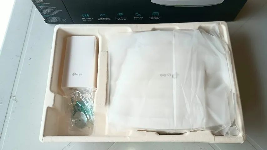 Rádio de Internet - tp-link Omada AC1750  - Foto 5