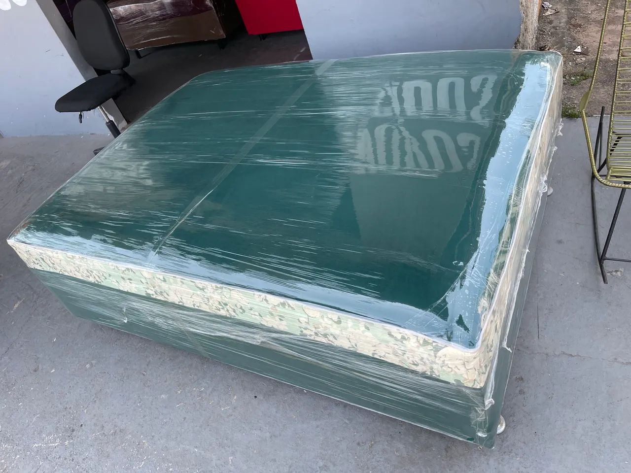 Cama box casal