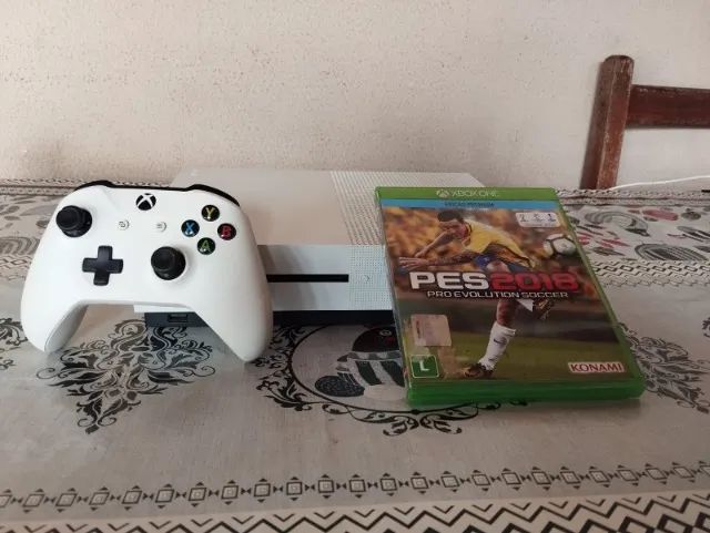 XBOX ONE S 1TB