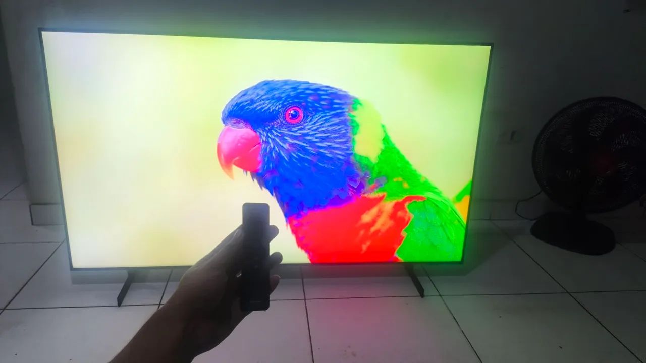 Smart TV SAMSUNG de 65 polegadas da linha Crystal UHD 4K - UN65DU8000G PARA VENDA - Foto 5