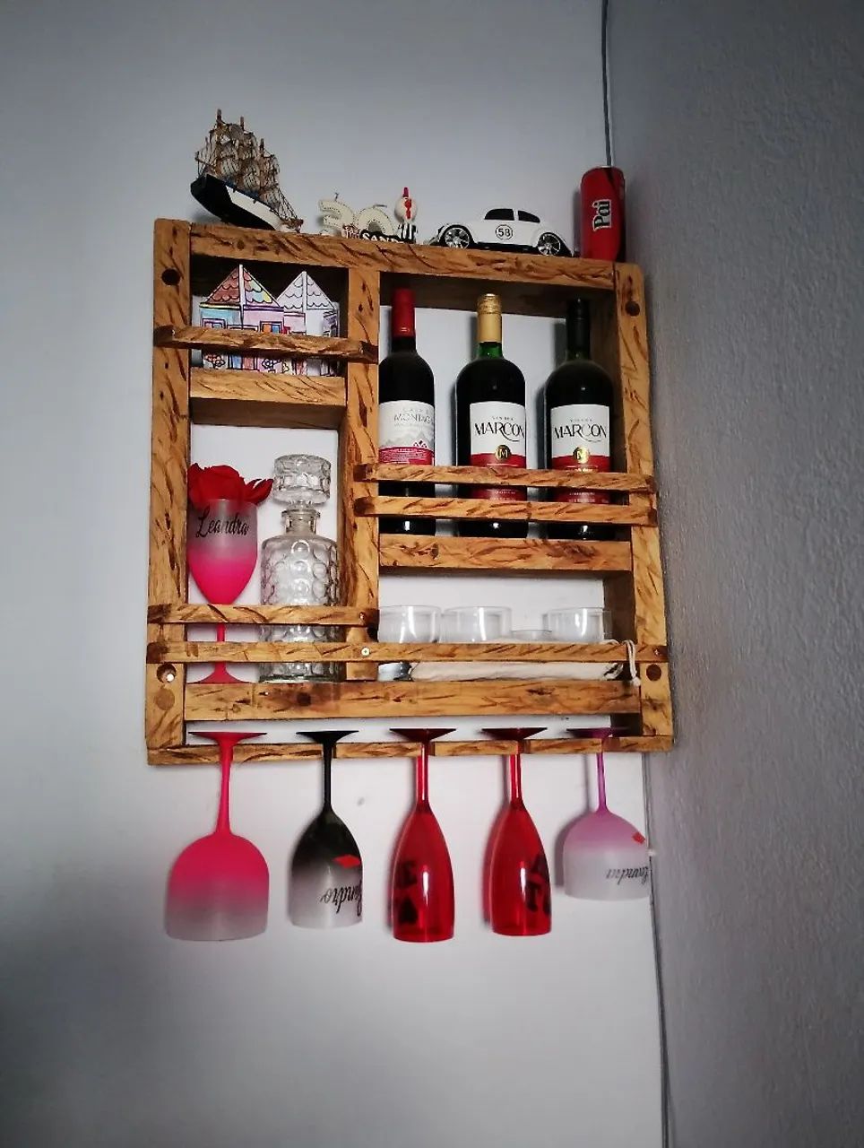 Barzinho de parede 