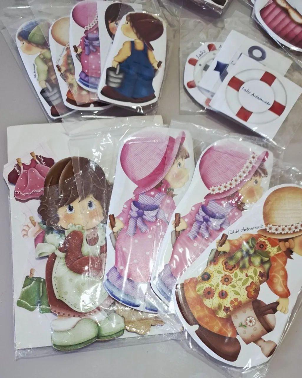Kit de 118 Apliques MDF e Papel Litoarte e outros diversos  - Foto 5
