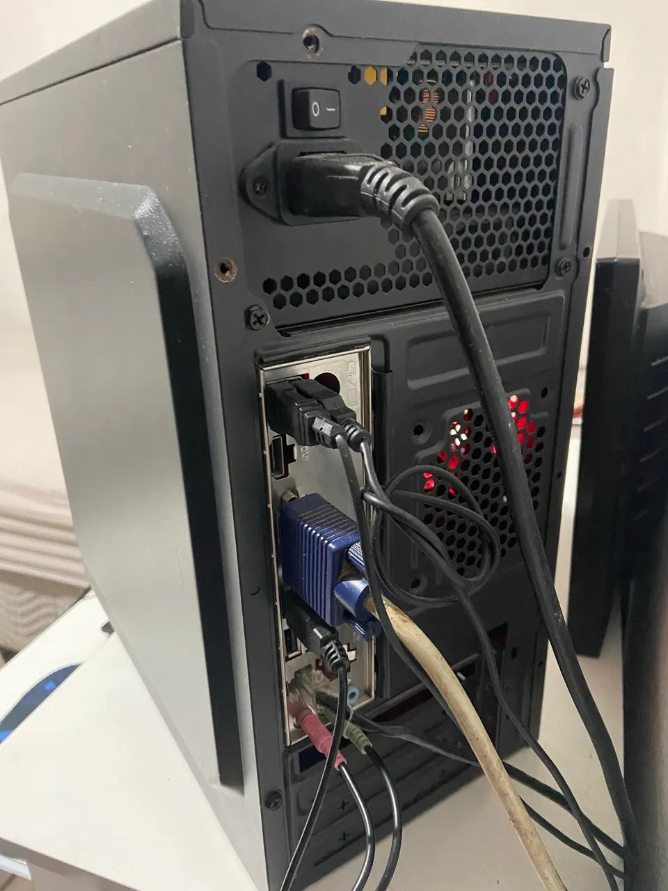 PC/CPU-TROCO EM VÍDEO GAME OU VENDO  - Foto 3