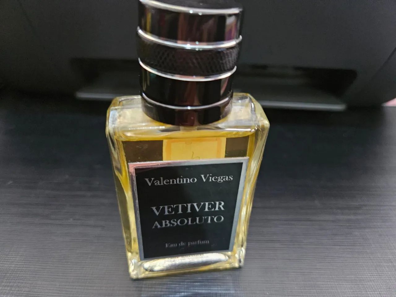 Perfume Vetiver Absoluto- Eau Perfum- Valentino Viegas
