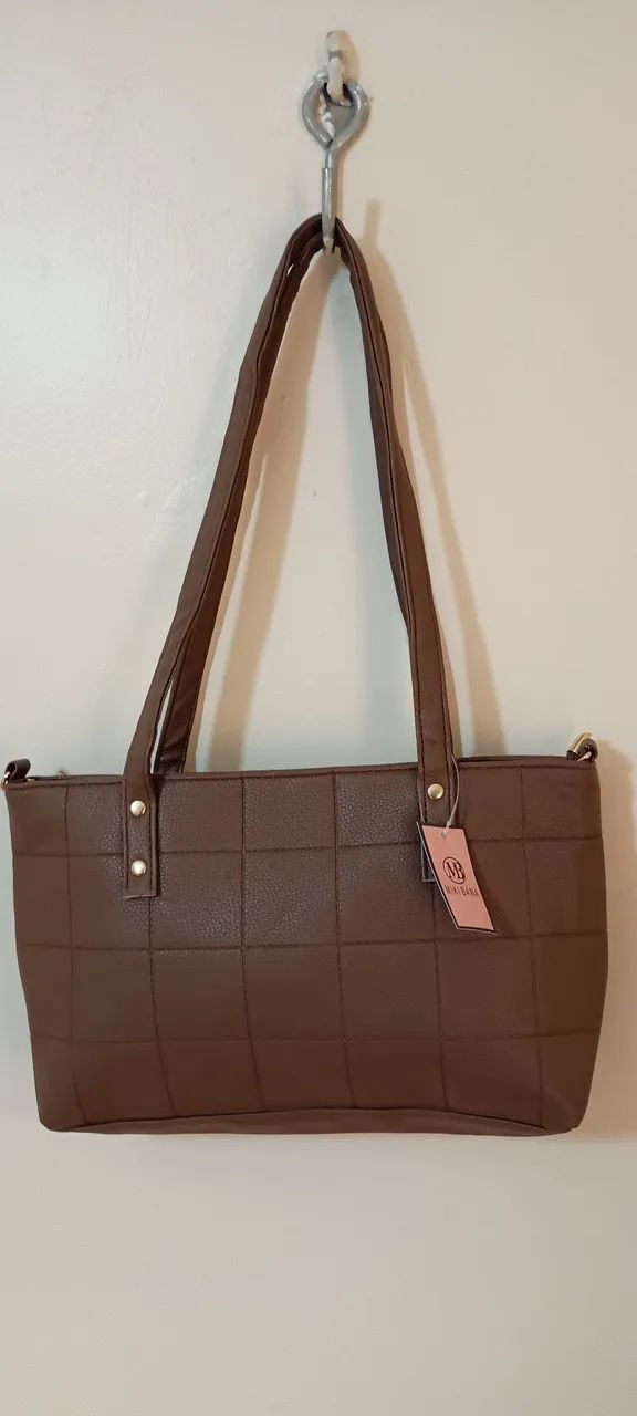 Vendo bolsas média nova  - Foto 3