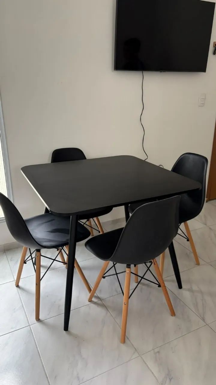 MESA QUADRADA SOFIA