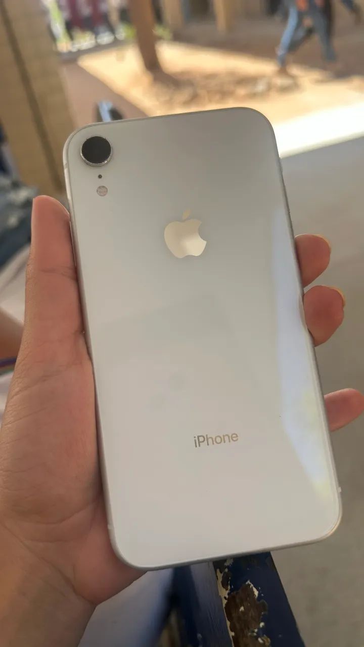 Iphone XR - 128gb Branco - Foto 2
