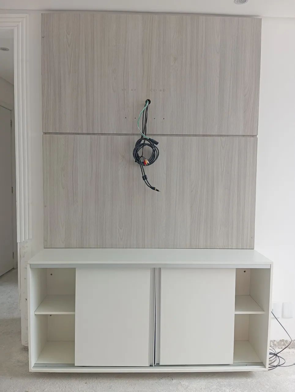 Vendo painel de tv com Rack suspenso !
