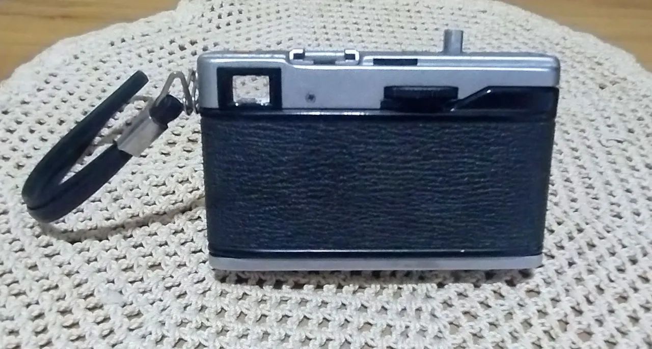 Para colecionador de bom gosto: Relíquia Máquina fotográfica Olympus 35 EC2  Antiga bela - Foto 2