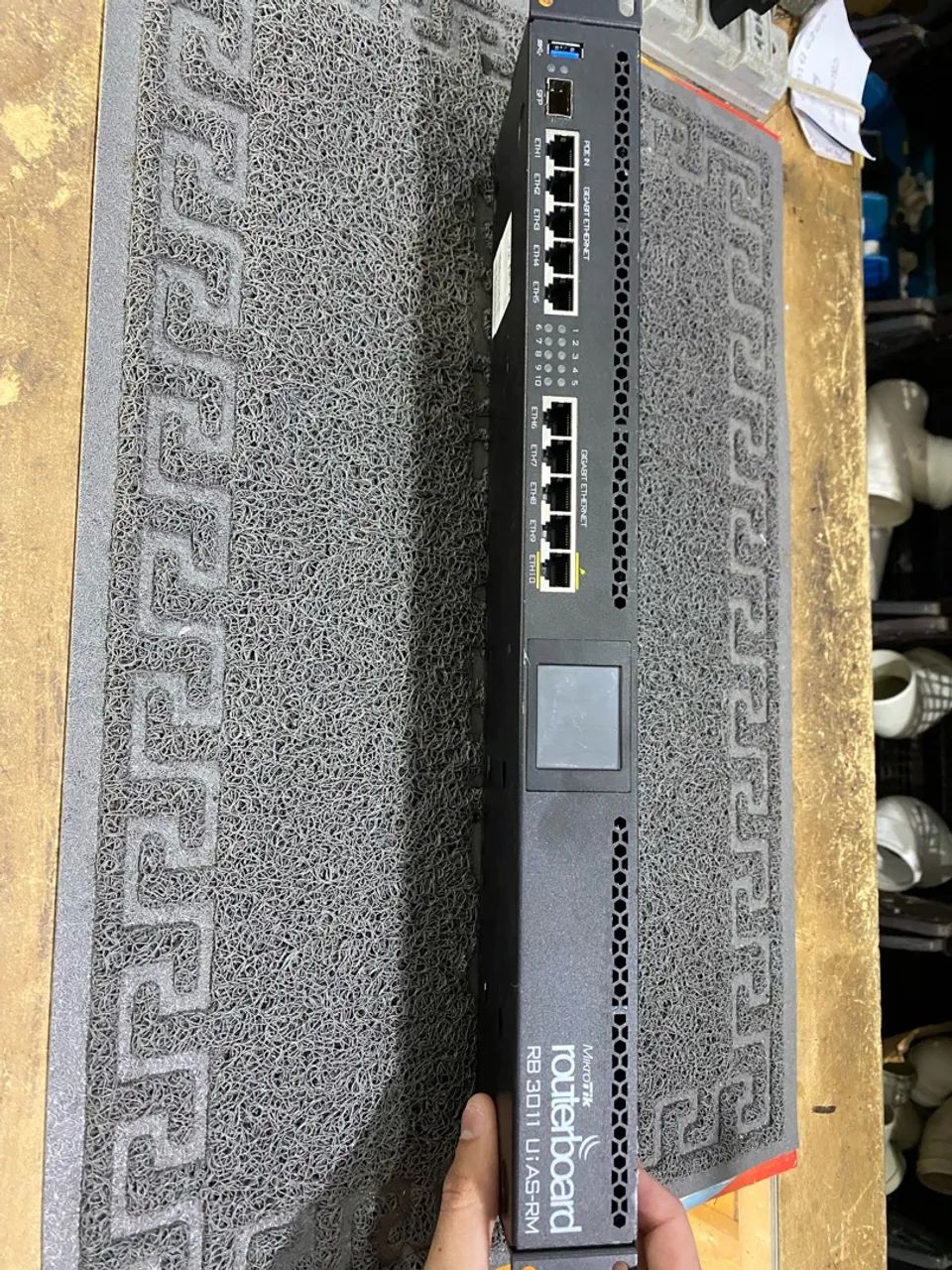 RouterBOARD  RB3011