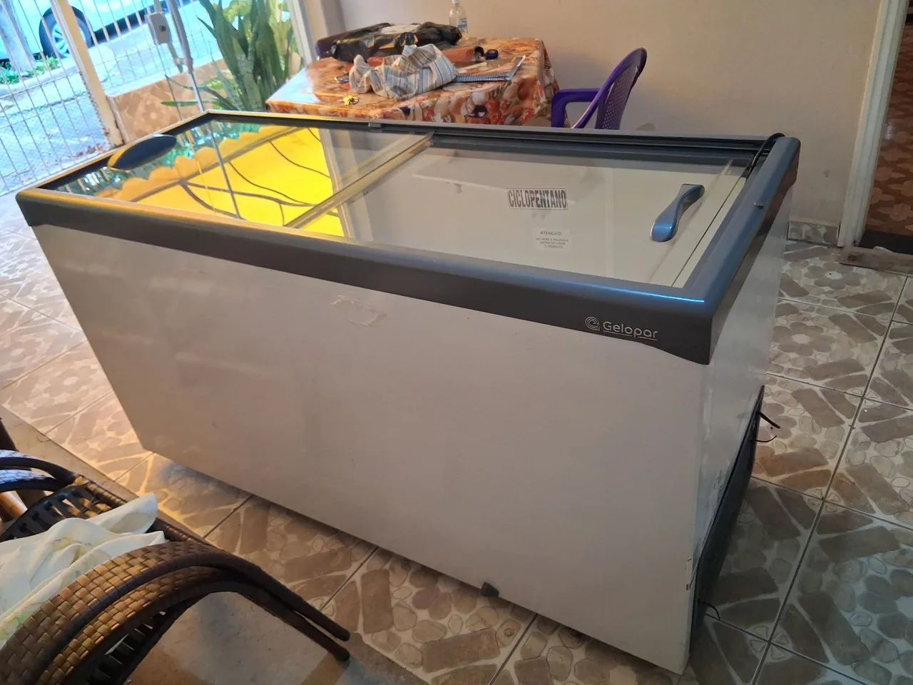 Freezer horizontal gelopar 534 litros, 220v.