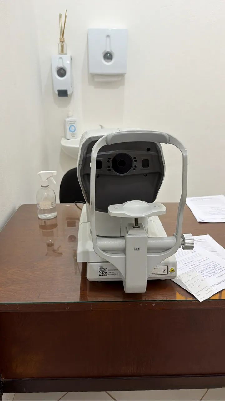Auto Refrator Huvitz 