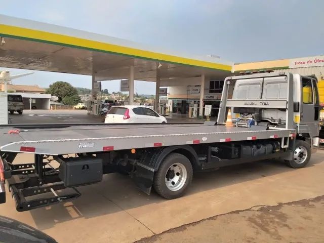 Ford Cargo Guincho plataforma com Asa Delta - Foto 2