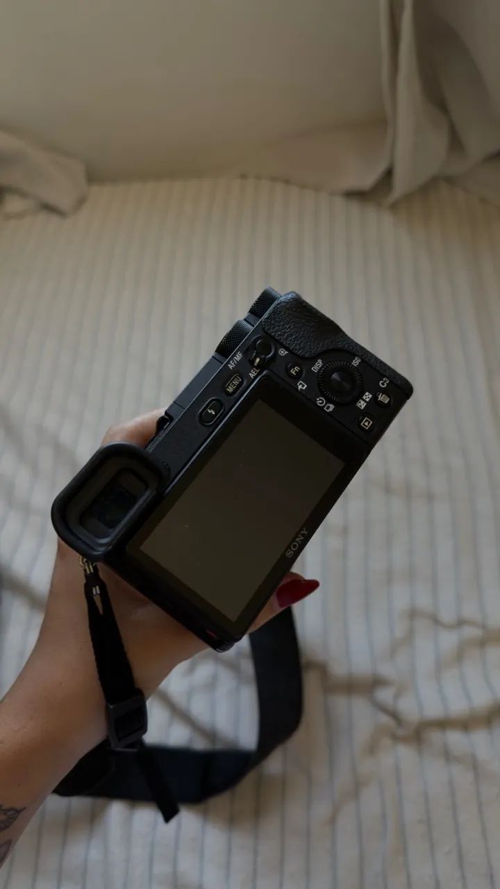 Sony A6500 - com lente do kit  - Foto 3