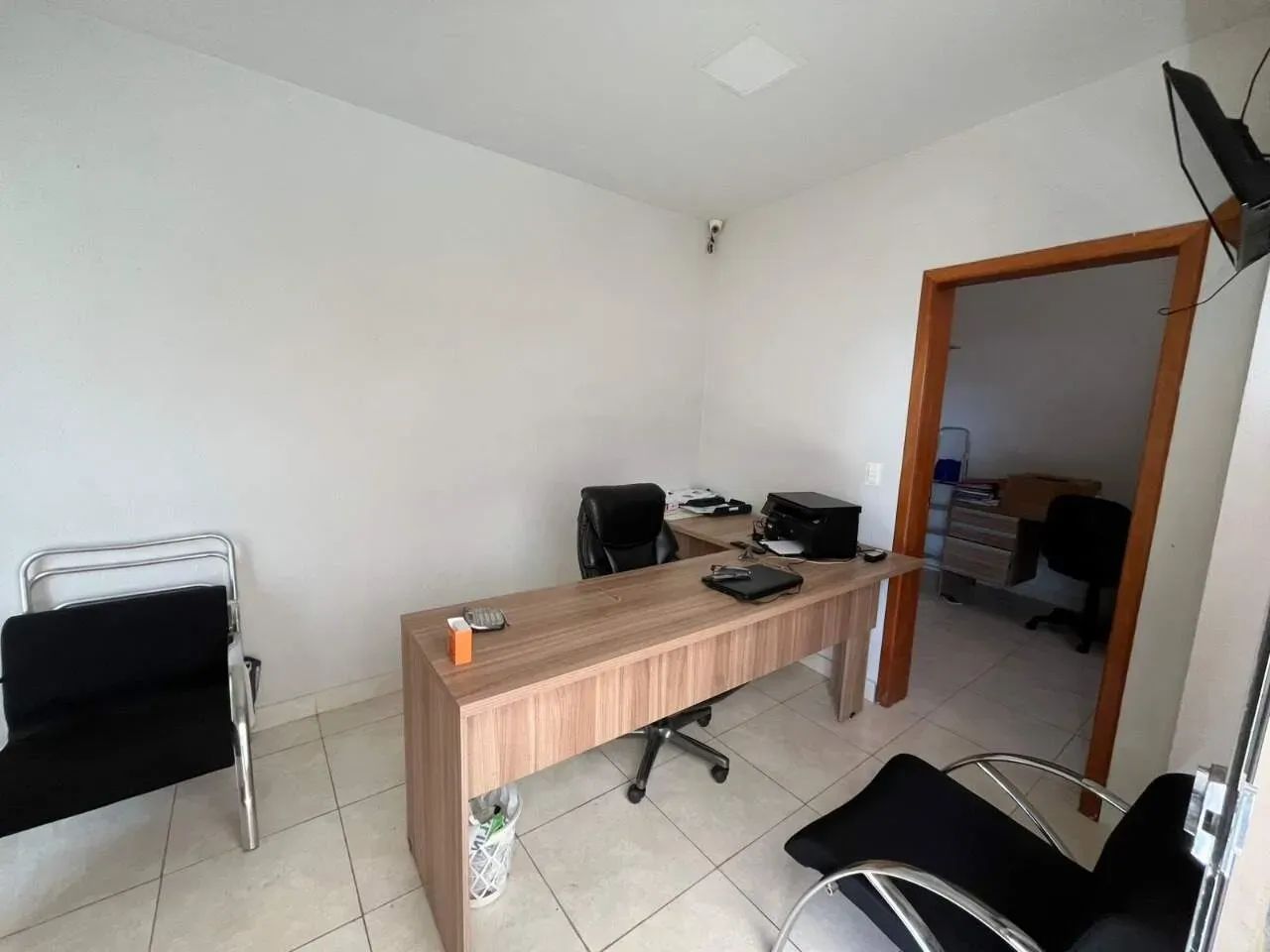 Imóvel comercial com um flat residencial para alugar no bairro Estoril - Foto 2