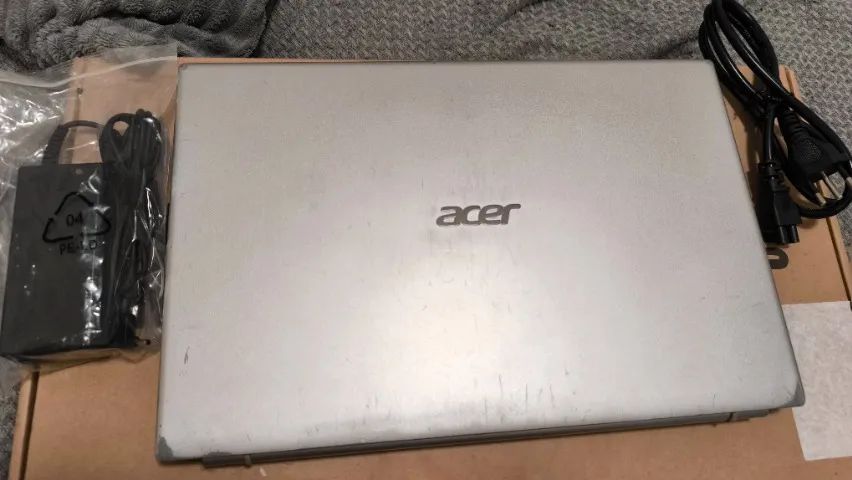Notebook ACER ASPIRE 15 - Intel Core i3 - 11ª geração - SSD 256 GB - 4 GB de RAM 