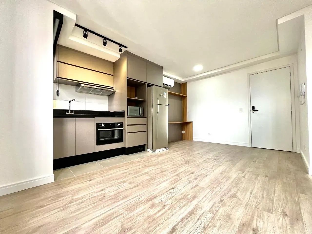 VENDO Apartamento Mobiliado de 1 Quarto no Centro