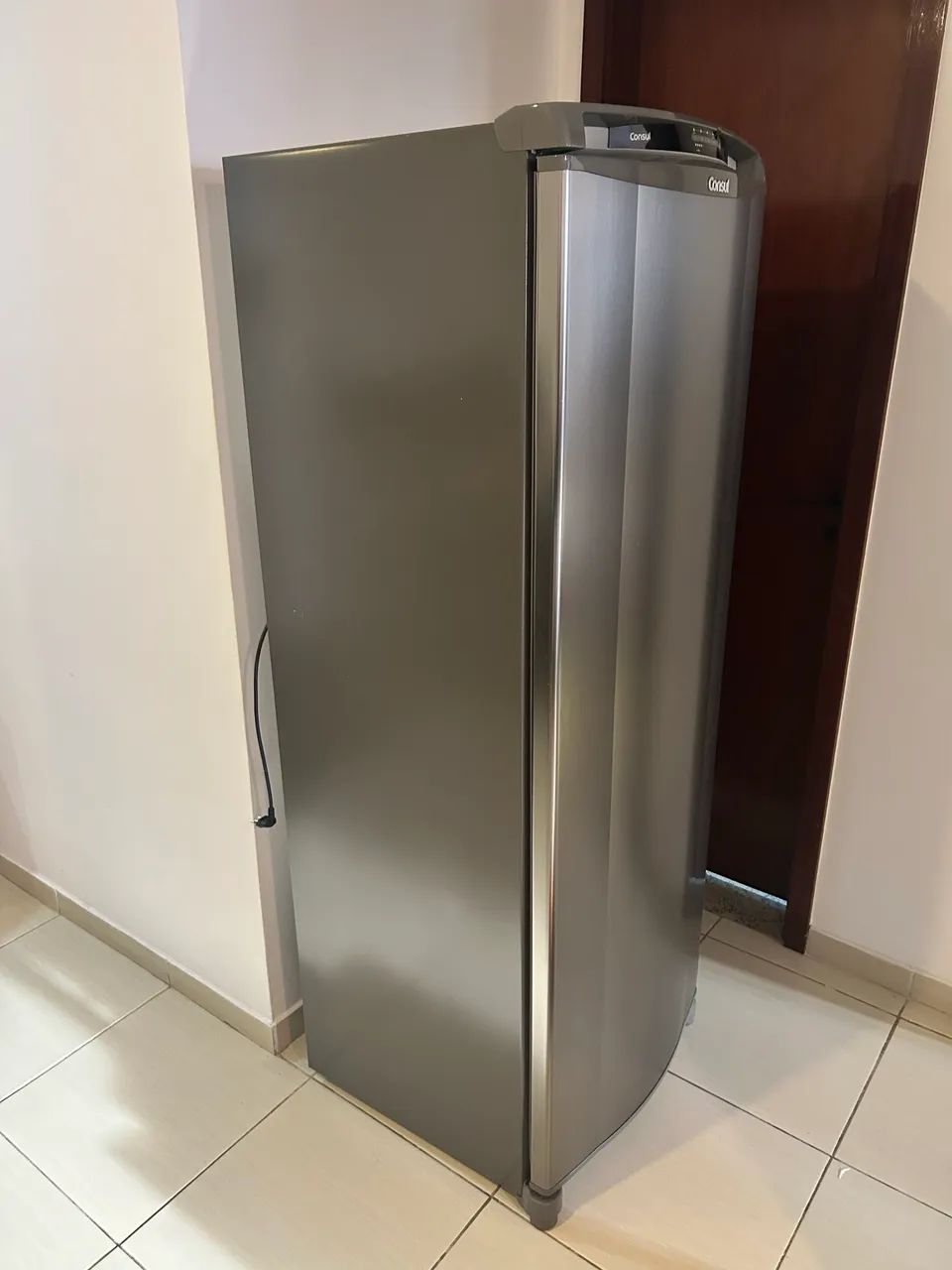 *VENDIDO* Geladeira Inox Consul 337 litros Frost Free - Foto 4