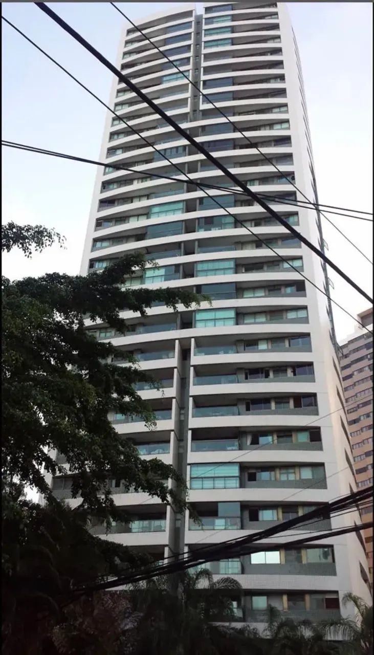 ANDAR ALTO AMPLO COM - 4 QTS - 3 SUÍTES 3 VAGAS E LAZER COMPLETO