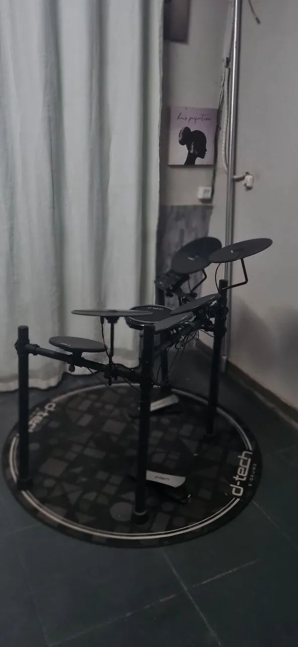 Bateria eletronica d tech