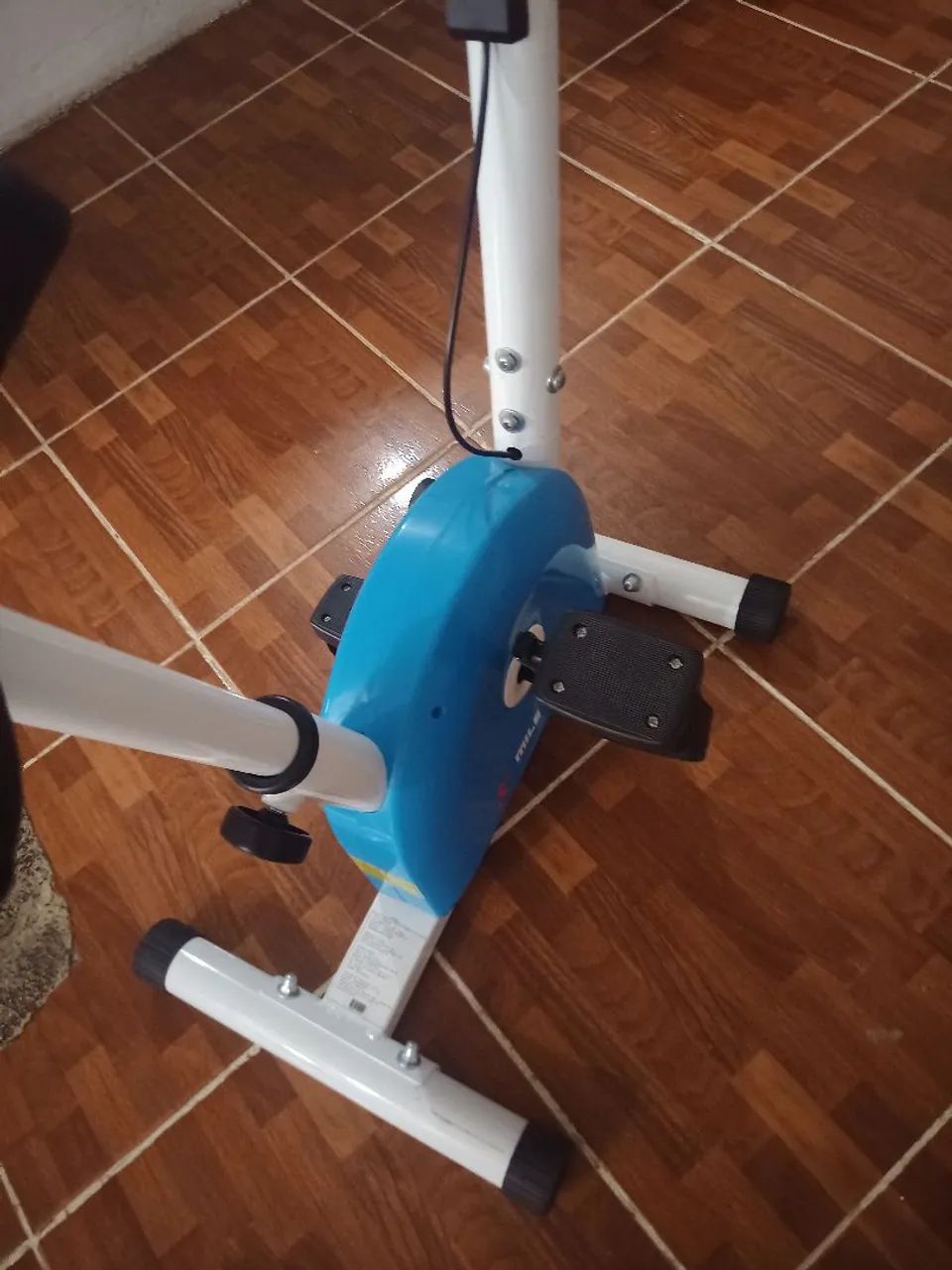 Bicicleta Ergométrica Vertical - Azul | Ótimo Estado - Foto 5