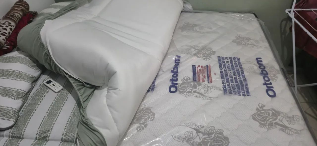Colchão ortobom Queen [seminovo] - Foto 2