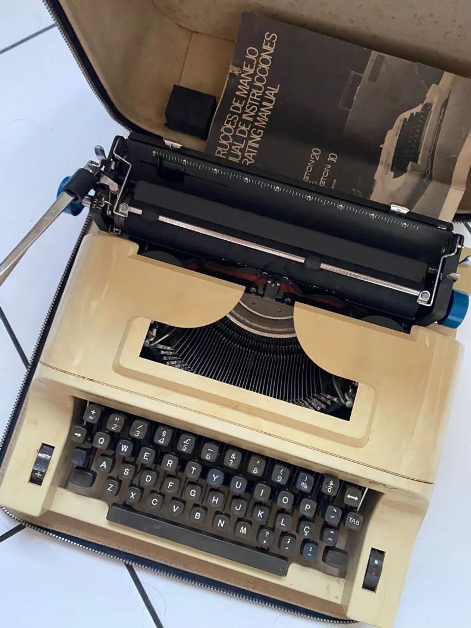 Máquina de escrever 
