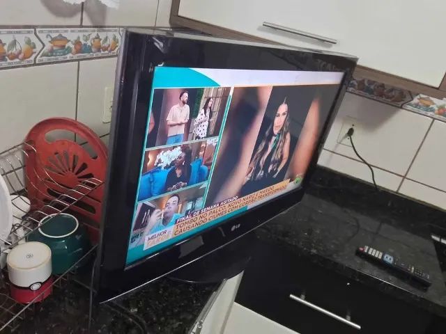 Tv 32 polegadas LG, nao é smartv