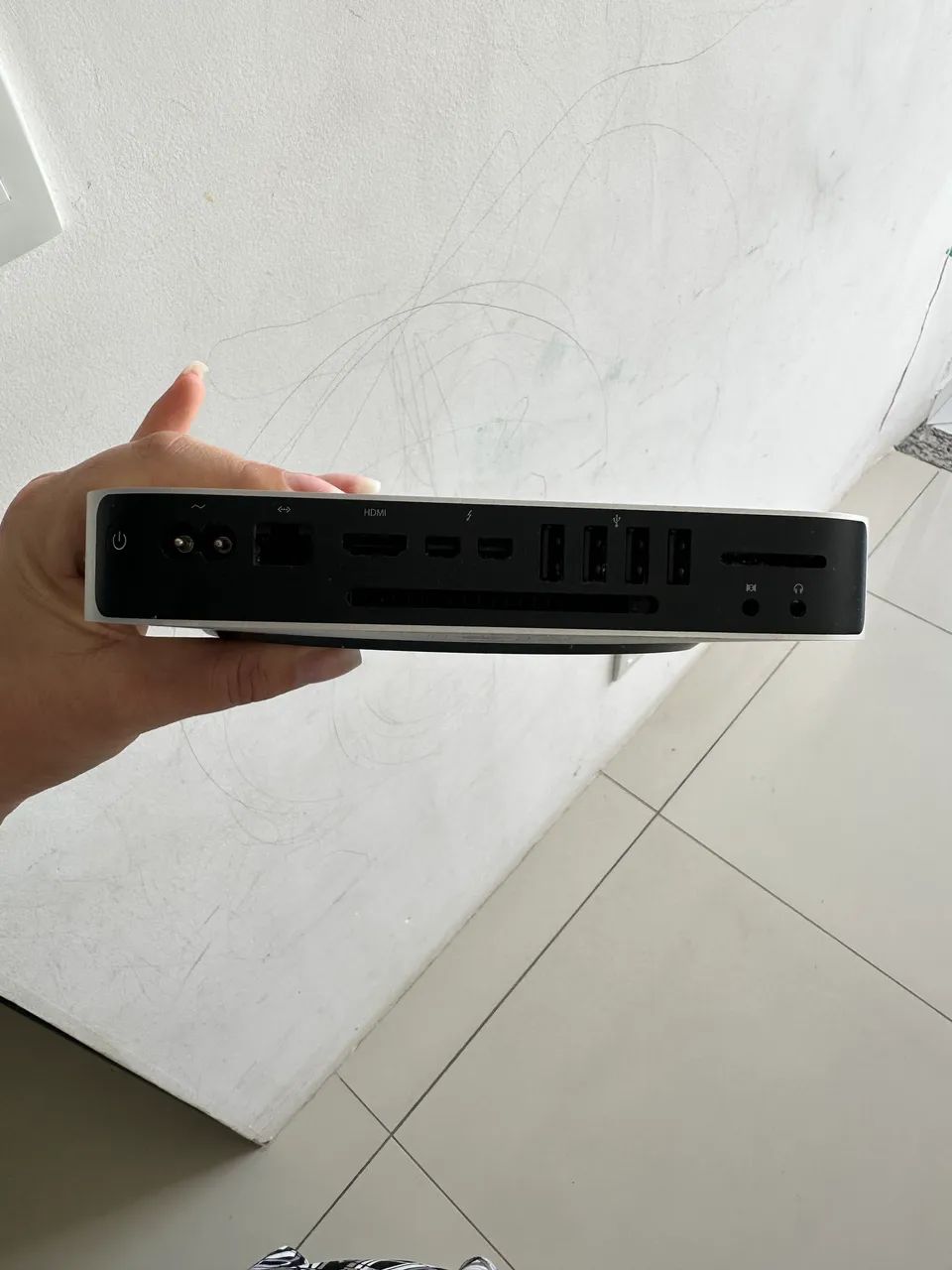 Mac Mini i5 2014 SSD + HD (Dual Drive) 4 GB RAm - Computadores e