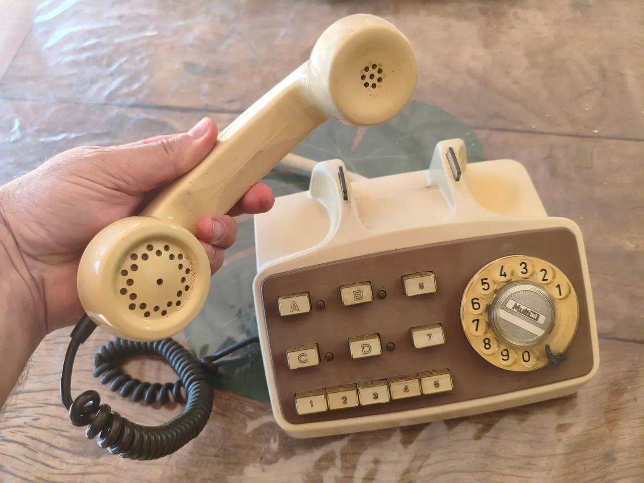 Telefone antigo