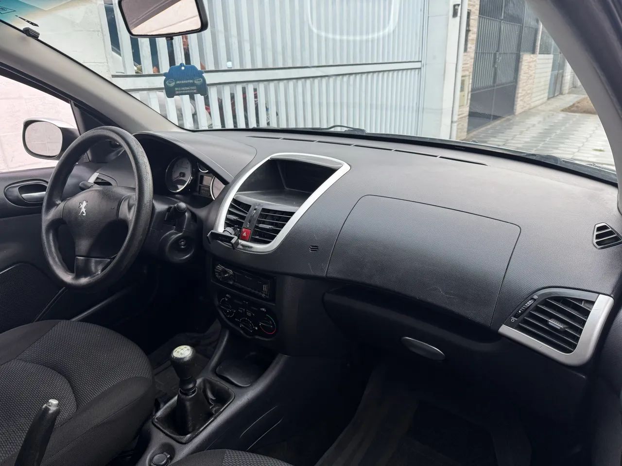 Peugeot 207 XR 1.4 Flex 8V 5p, foto 8 de 17