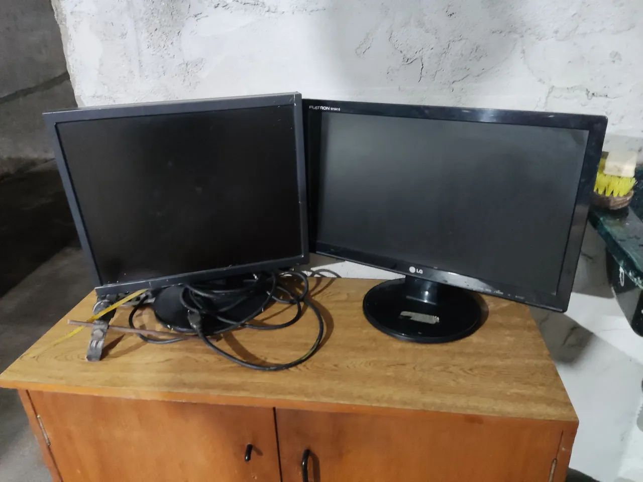 2 monitores 