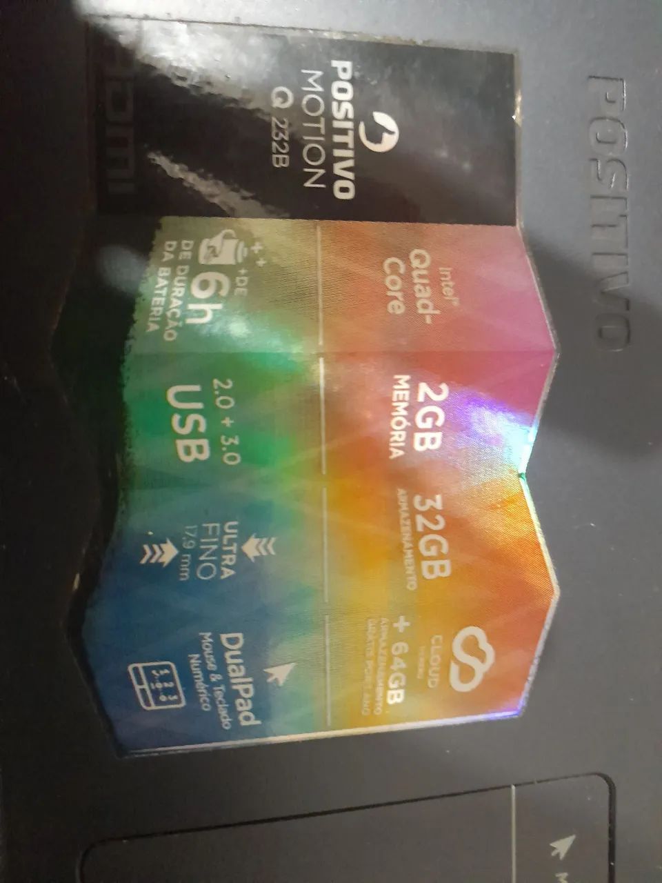 Notebook Positivo (tela quebrada, mas funciona)