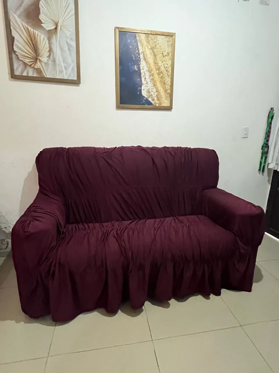 Conjunto sofá modelo antigo 4 , e 3 lugares  - Foto 5