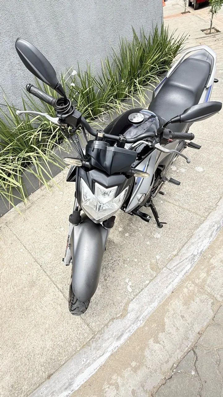 Fazer 250 cilindrada  - Foto 2