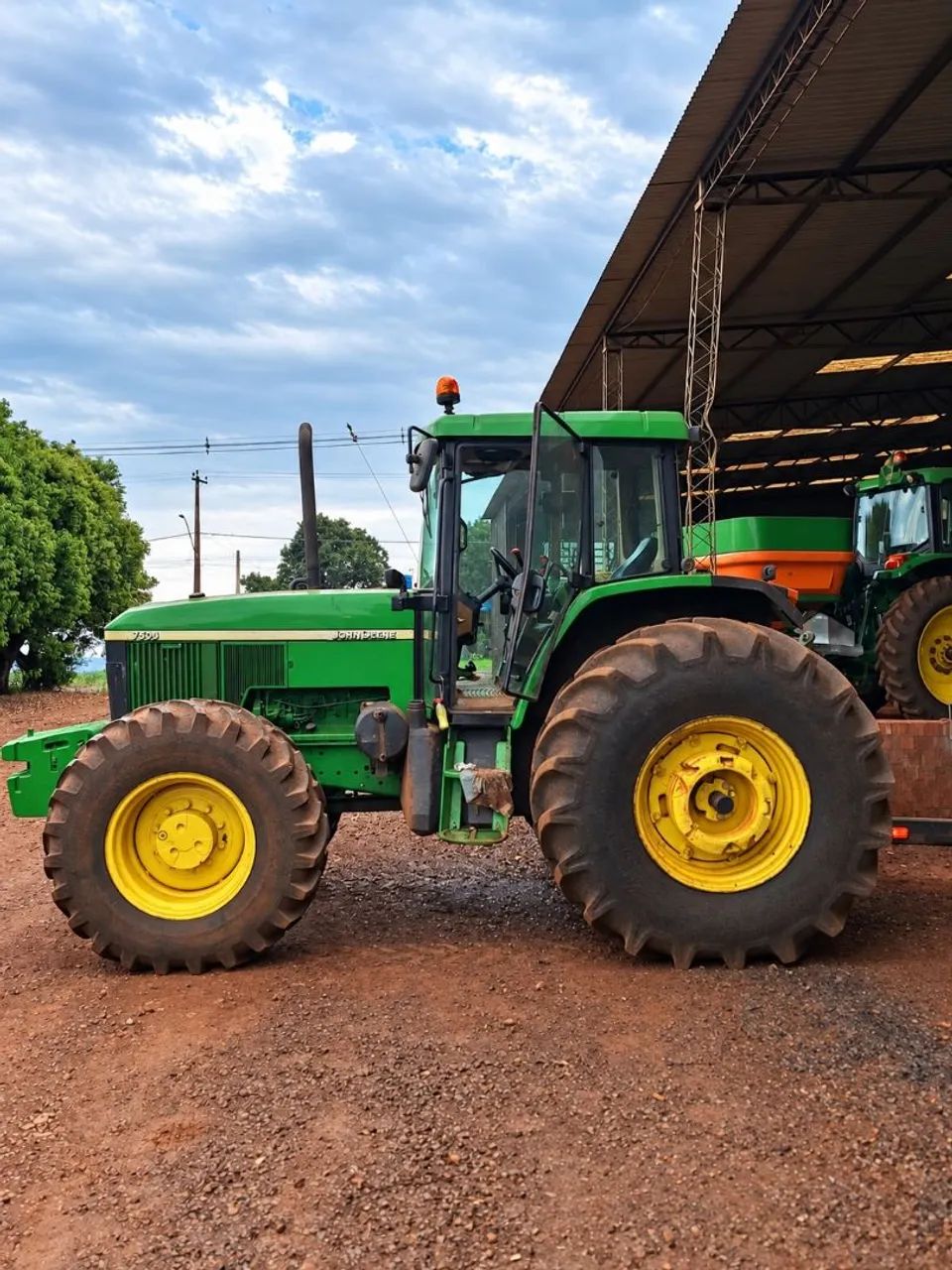 TRATOR JOHN DEERE  - Foto 2