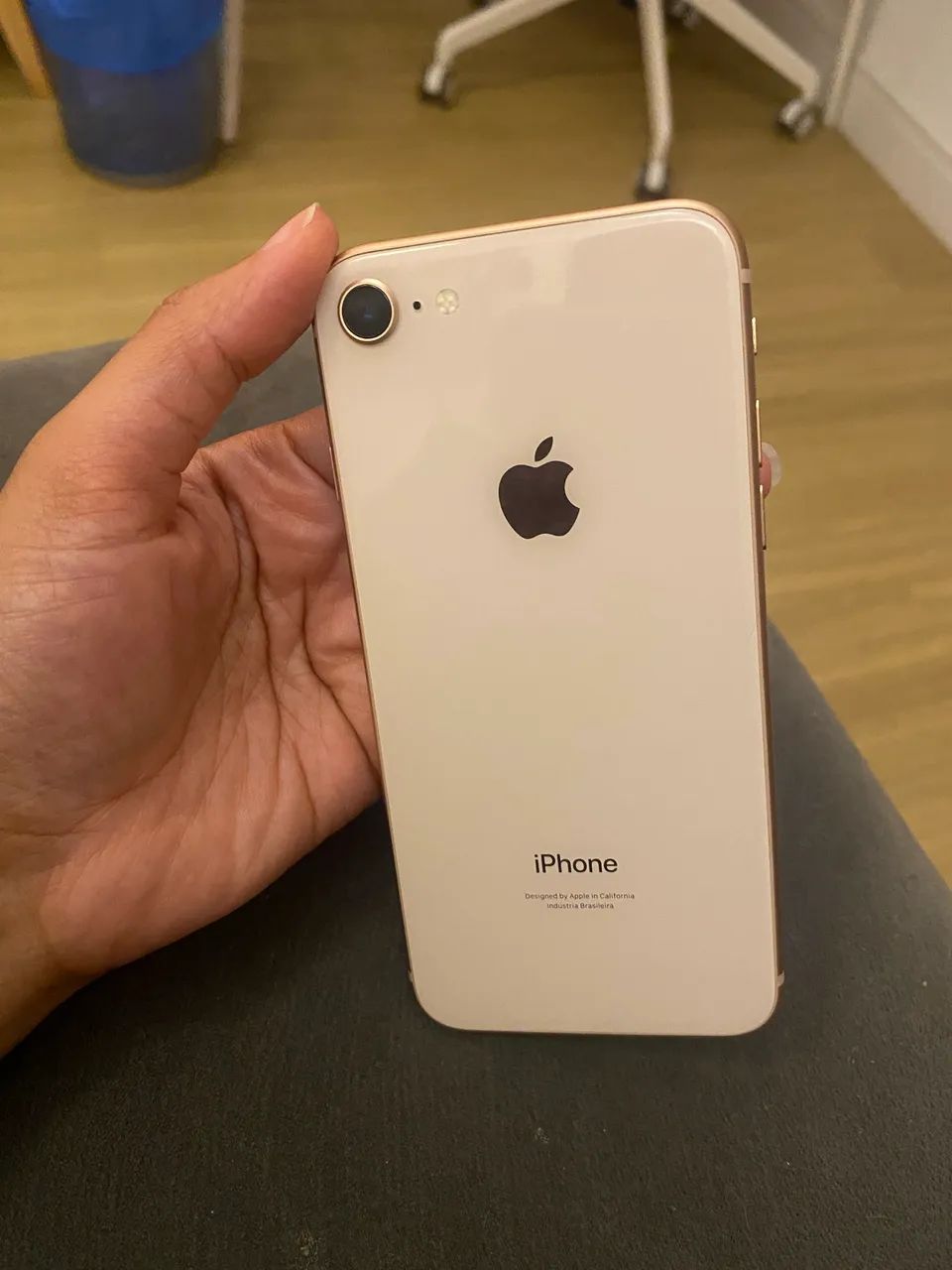 iPhone 8 / cor rosê - Foto 3