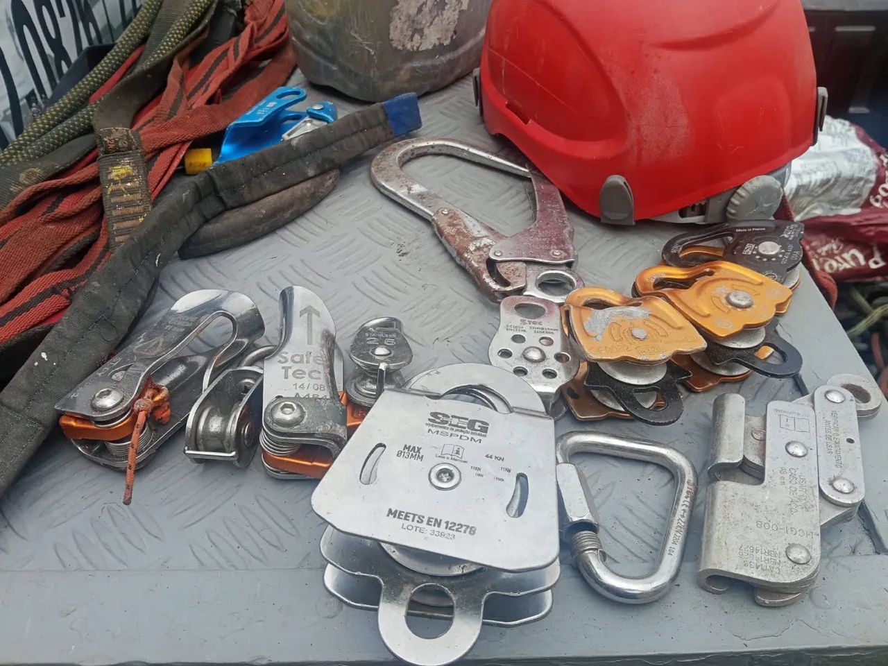 Equipamento de alpinismo  - Foto 3